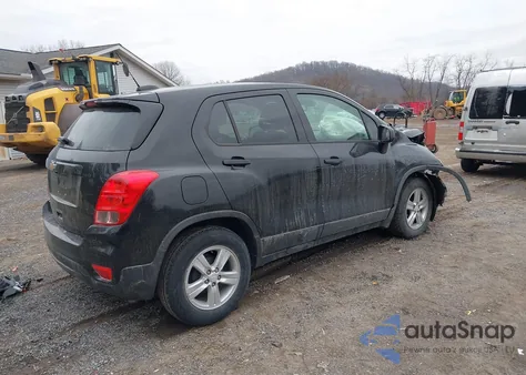 2020 Chevrolet Trax Fwd Ls z USA, uszkodzony, nr VIN 3GNCJKSB0LL111537